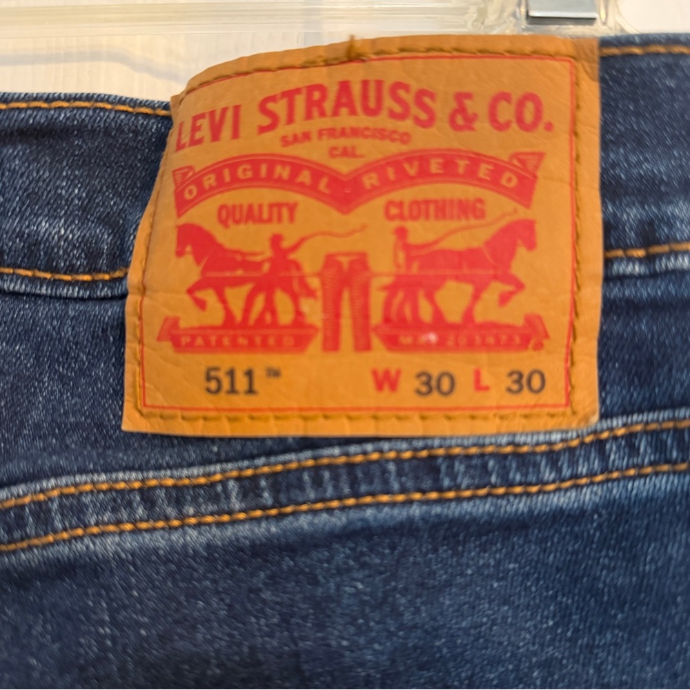Levi's Women's Straight Leg Jeans - Dark Blue - Picture 3 of 3